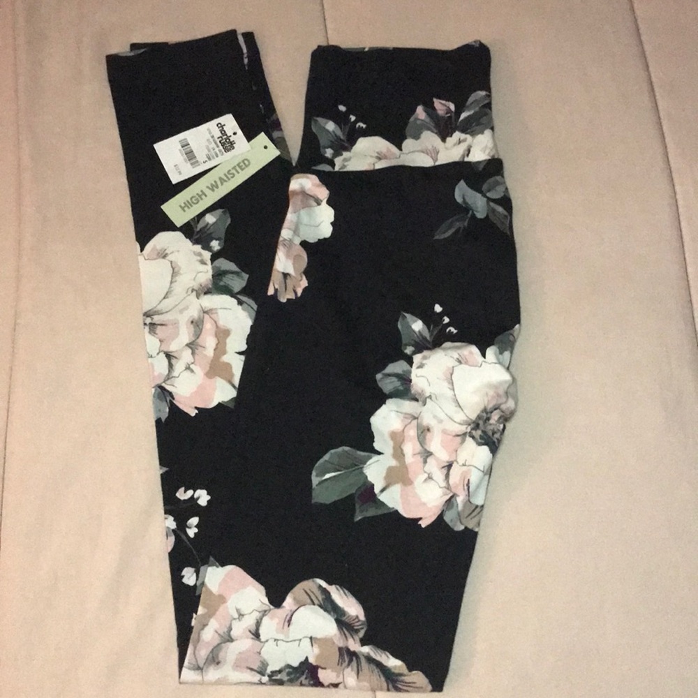 High waisted leggings